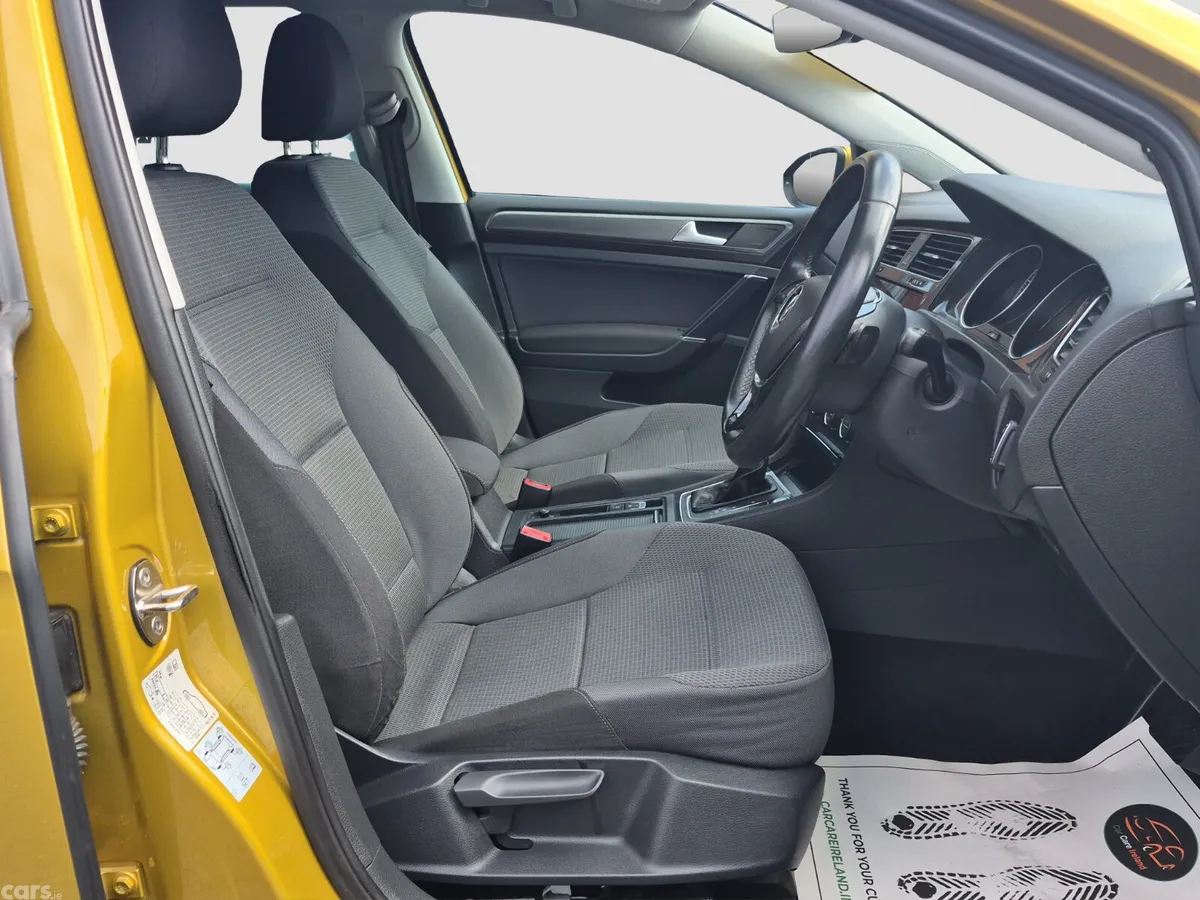 Volkswagen Golf Hatchback, Petrol, 2017, Gold