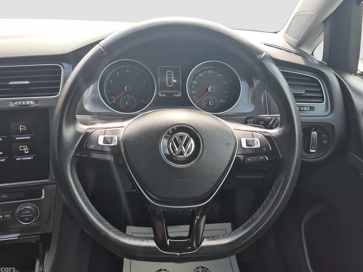 Volkswagen Golf Hatchback, Petrol, 2017, Gold