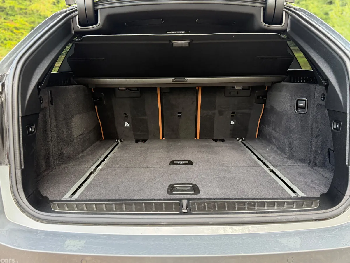 BMW 5-Series Estate, Diesel, 2023, Grey