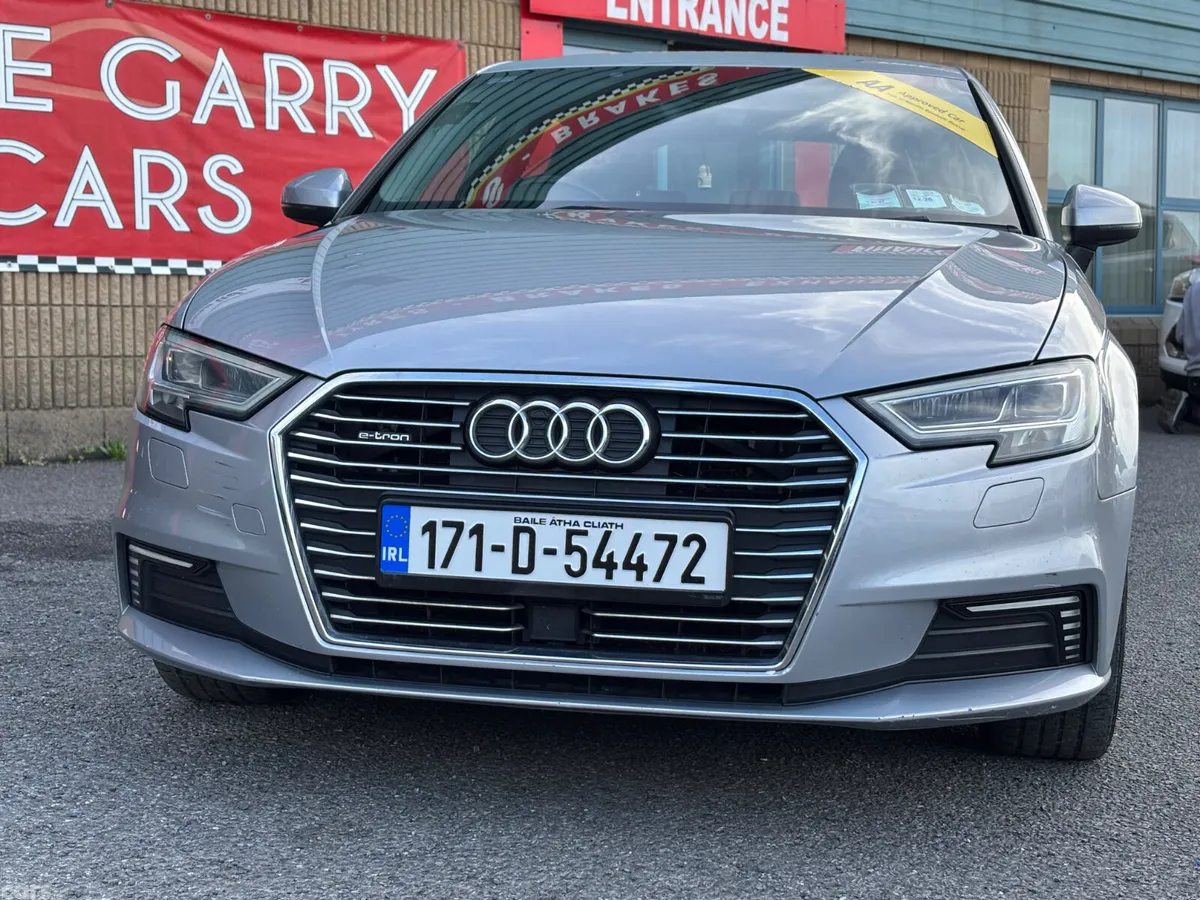 Audi A3 Hatchback, Petrol Plug-in Hybrid, 2017, Silver