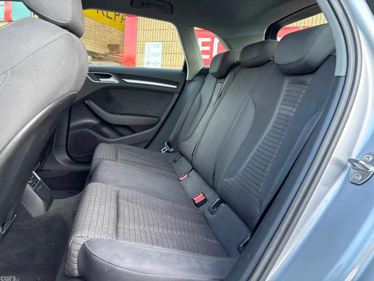 Audi A3 Hatchback, Petrol Plug-in Hybrid, 2017, Silver