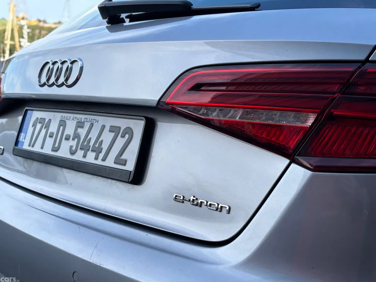 Audi A3 Hatchback, Petrol Plug-in Hybrid, 2017, Silver