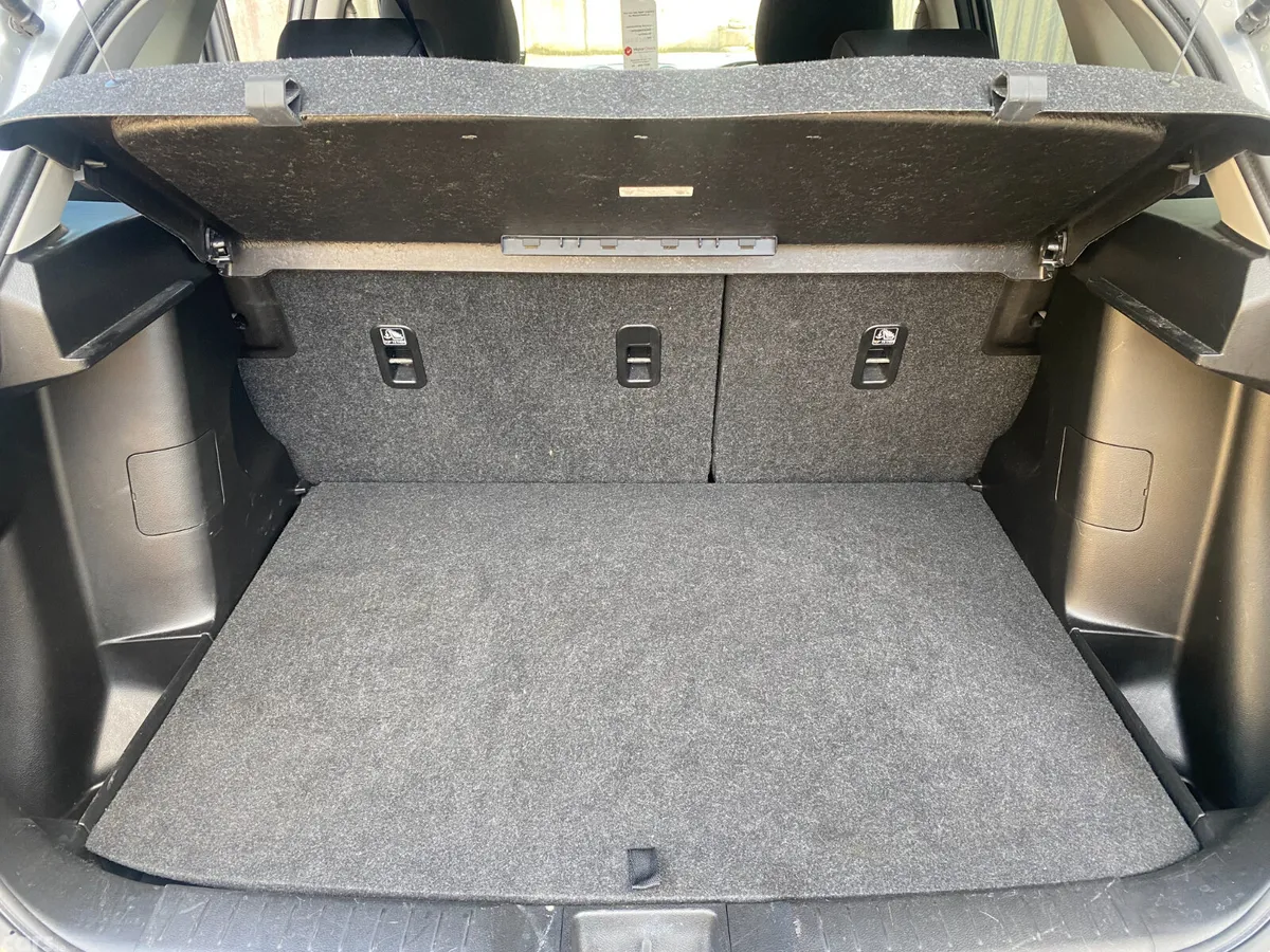 Suzuki Vitara SUV, Petrol, 2016, Grey