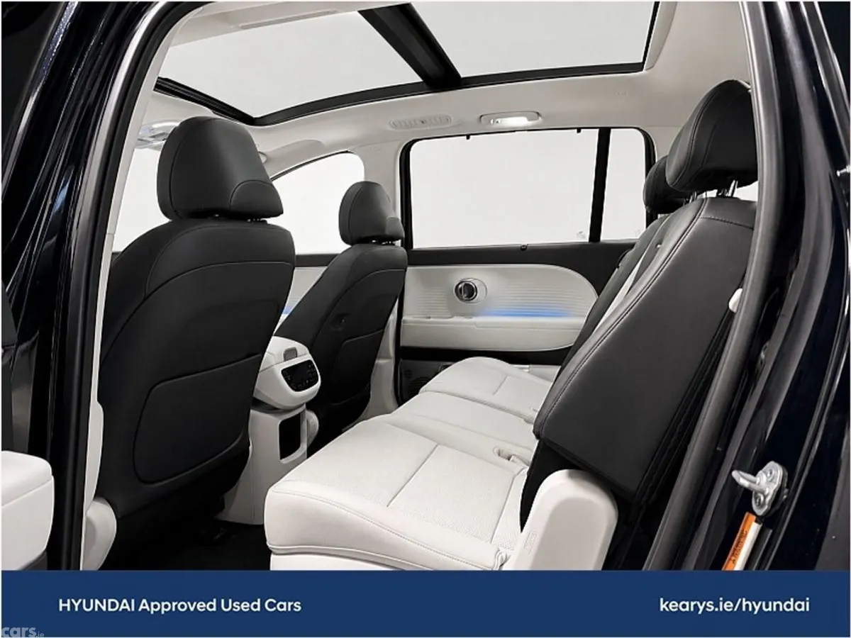 Hyundai IONIQ 9 MPV, Electric, 2026, Blue