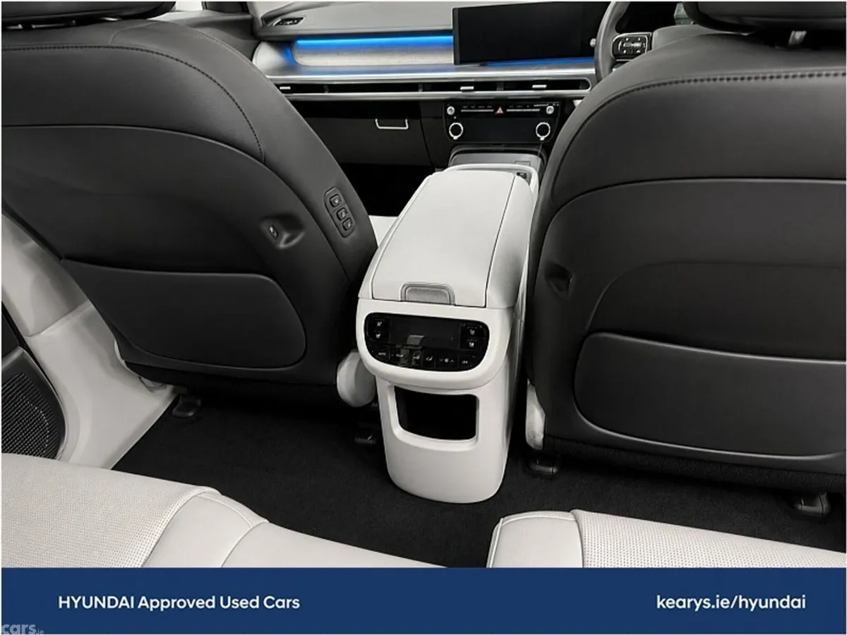 Hyundai IONIQ 9 MPV, Electric, 2026, Blue
