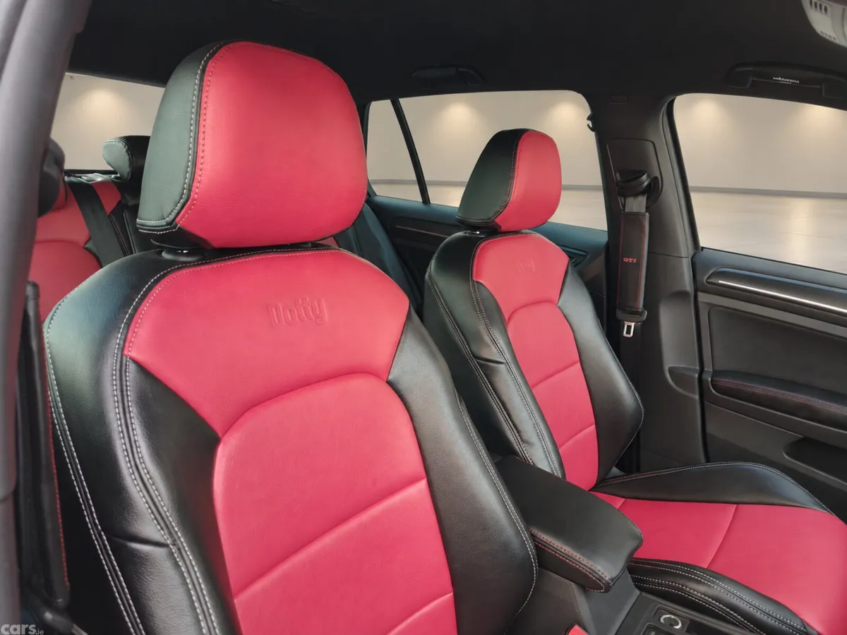 Volkswagen Golf Hatchback, Petrol, 2018, Grey