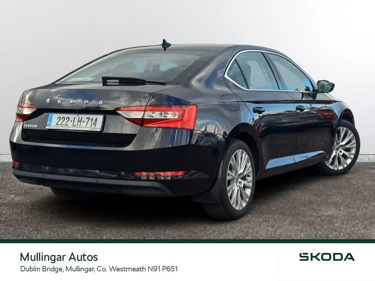 Skoda Superb Saloon, Petrol, 2022, Black