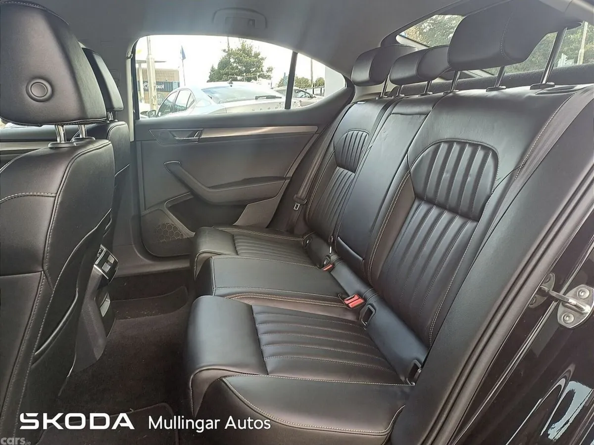 Skoda Superb Saloon, Petrol, 2022, Black