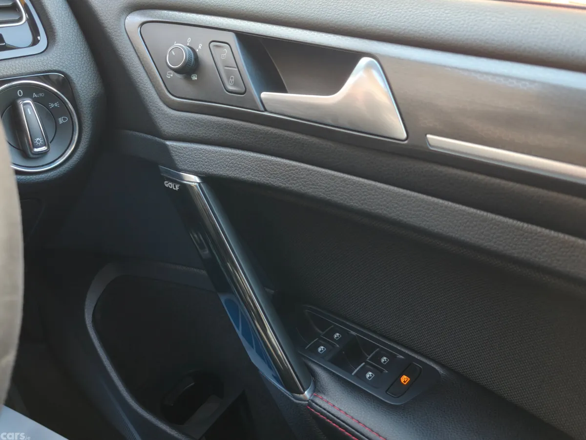 Volkswagen Golf Hatchback, Petrol, 2018, Grey