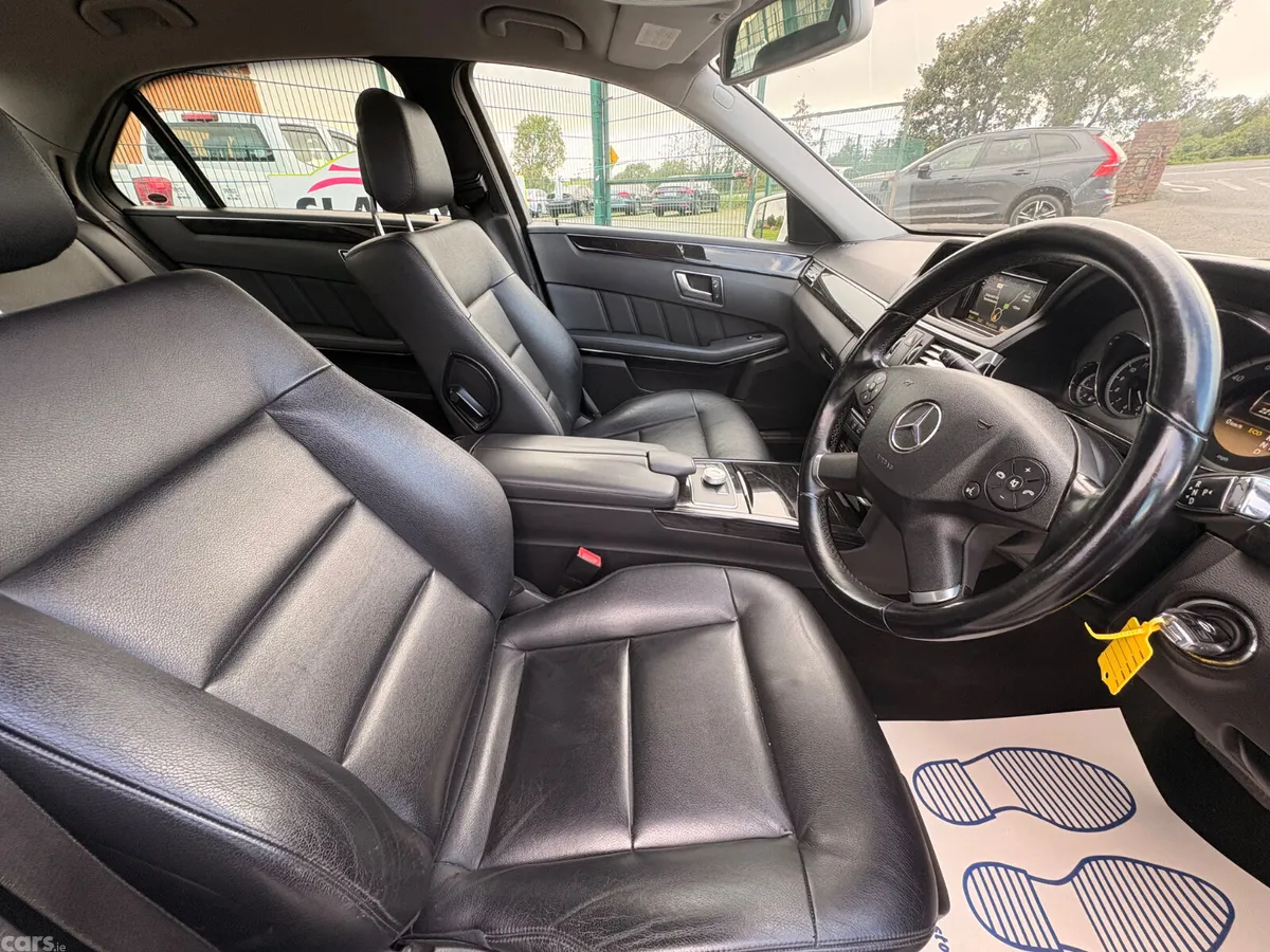 Mercedes-Benz E-Class Saloon, Diesel, 2012, White