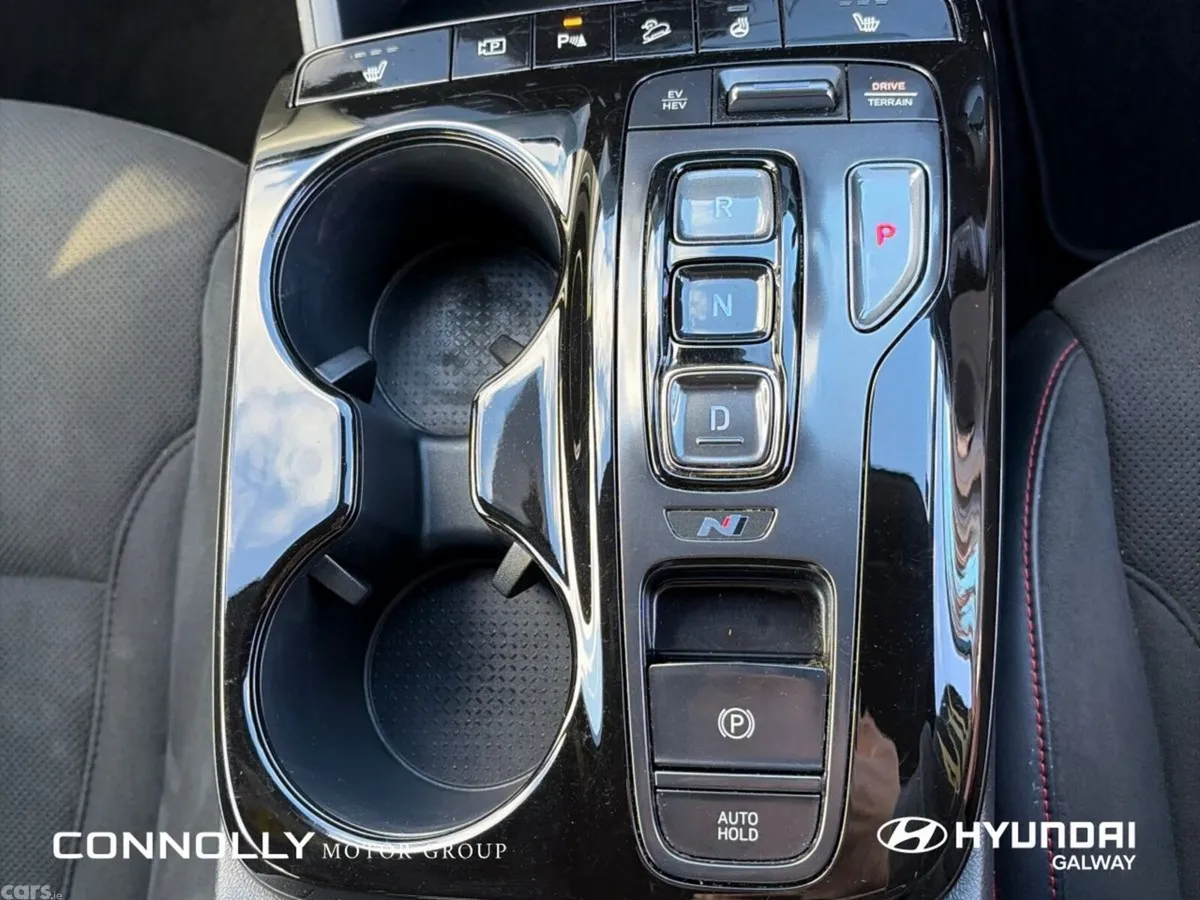 Hyundai Tucson SUV, Petrol Plug-in Hybrid, 2023, Grey