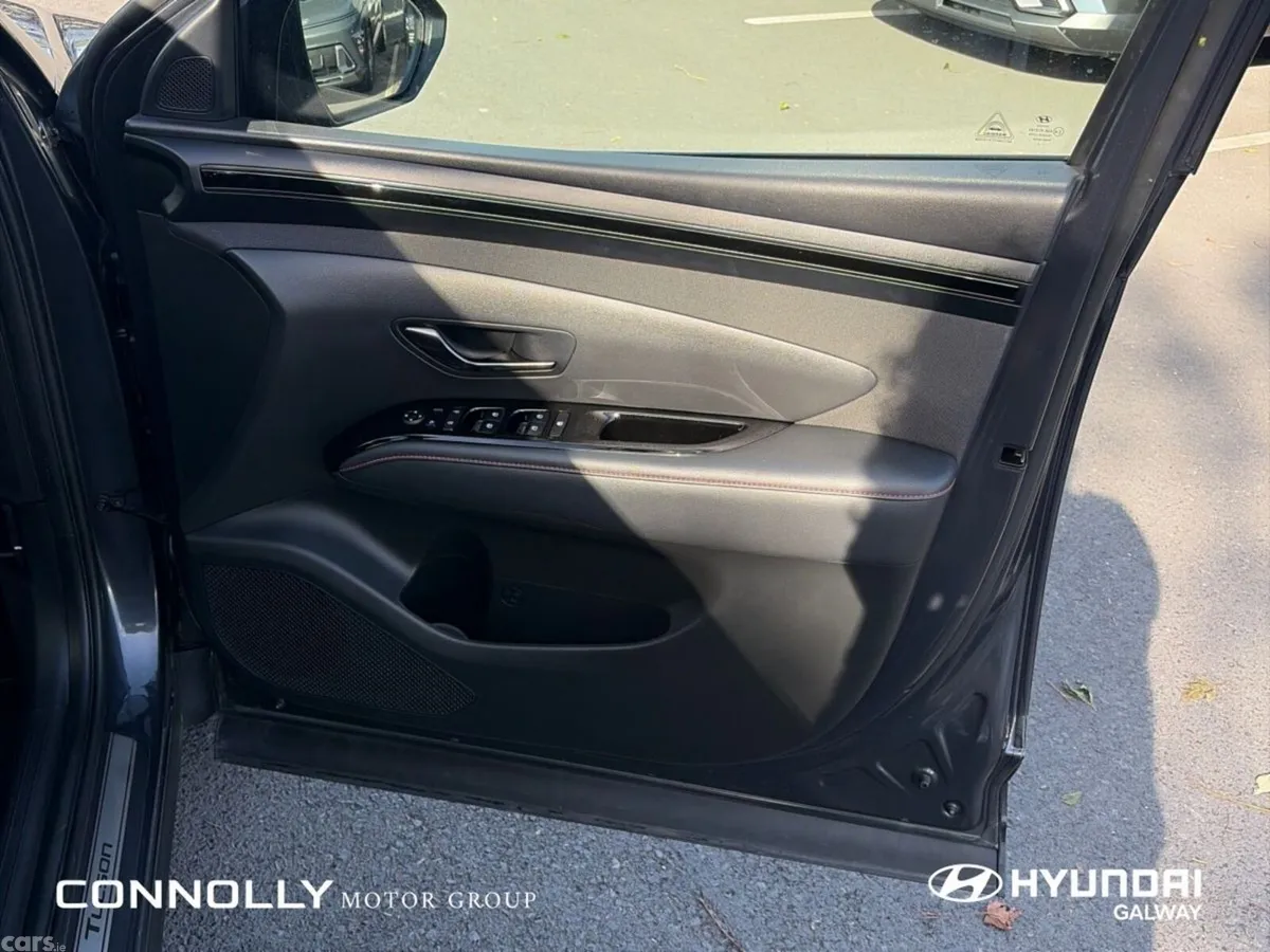 Hyundai Tucson SUV, Petrol Plug-in Hybrid, 2023, Grey
