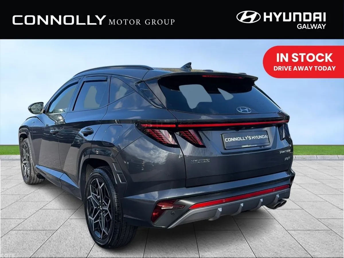 Hyundai Tucson SUV, Petrol Plug-in Hybrid, 2023, Grey