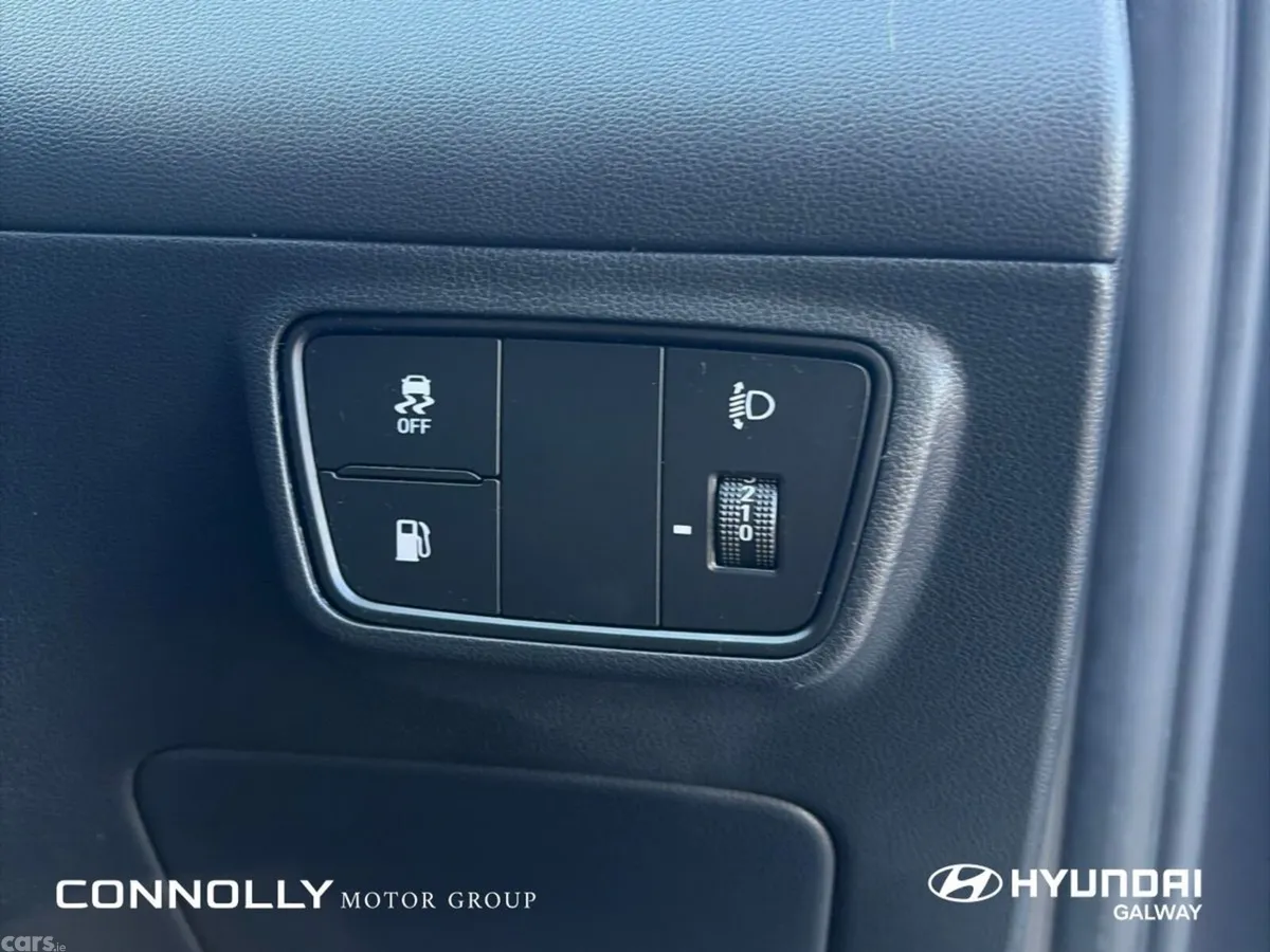 Hyundai Tucson SUV, Petrol Plug-in Hybrid, 2023, Grey
