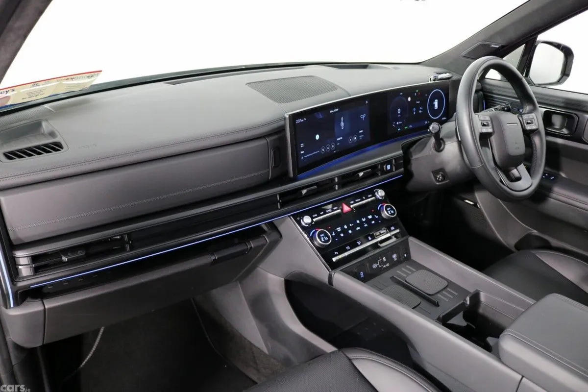 Hyundai Santa Fe SUV, Petrol Plug-in Hybrid, 2026, White