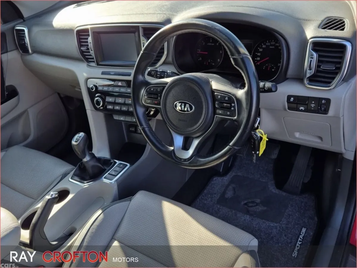Kia Sportage SUV, Diesel, 2017, Red