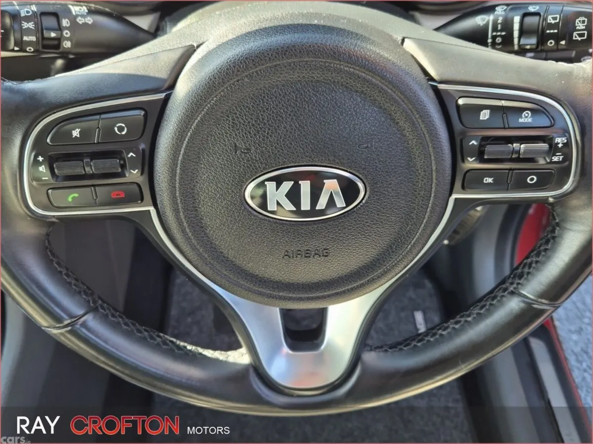Kia Sportage SUV, Diesel, 2017, Red