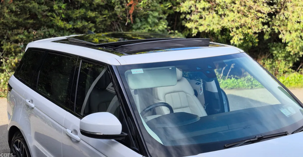 Land Rover Range Rover Sport SUV, Petrol Plug-in Hybrid, 2021, White