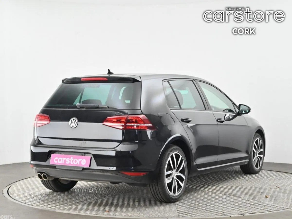 Volkswagen Golf Hatchback, Petrol, 2017, Black