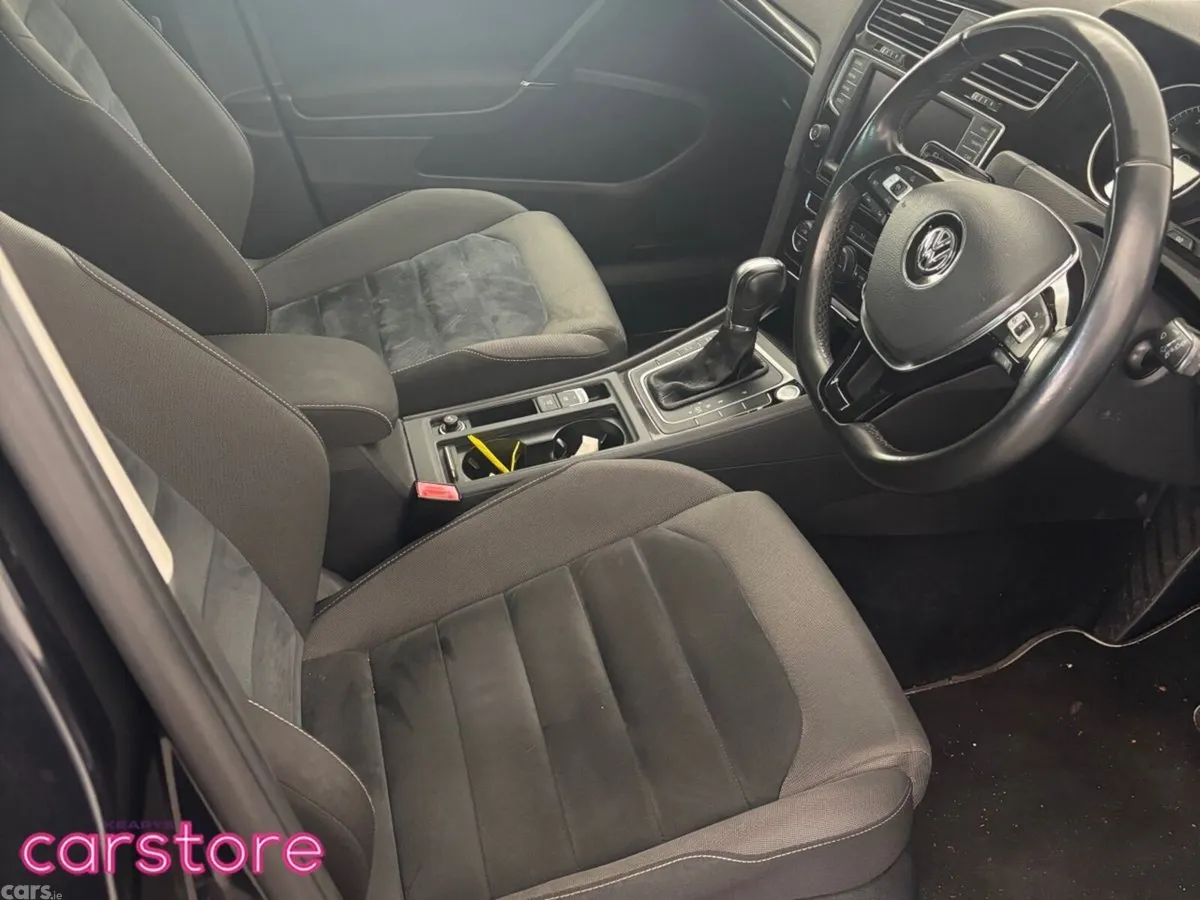 Volkswagen Golf Hatchback, Petrol, 2017, Black
