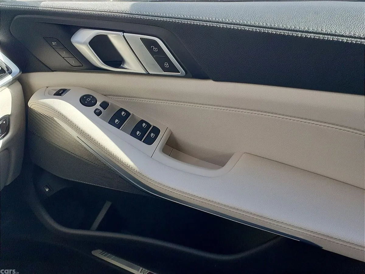 BMW X5 SUV, Petrol Plug-in Hybrid, 2021, Black
