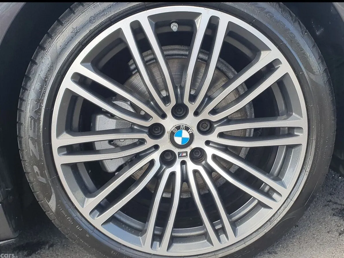 BMW 5-Series Estate, Diesel, 2018, Grey