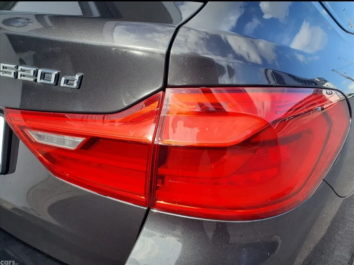 BMW 5-Series Estate, Diesel, 2018, Grey