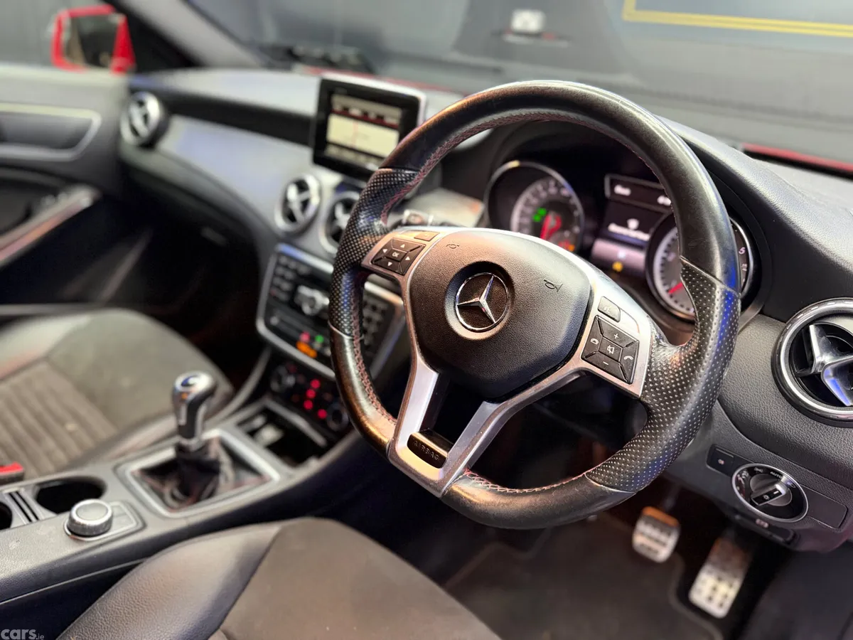 Mercedes-Benz GLA SUV, Diesel, 2015, Red