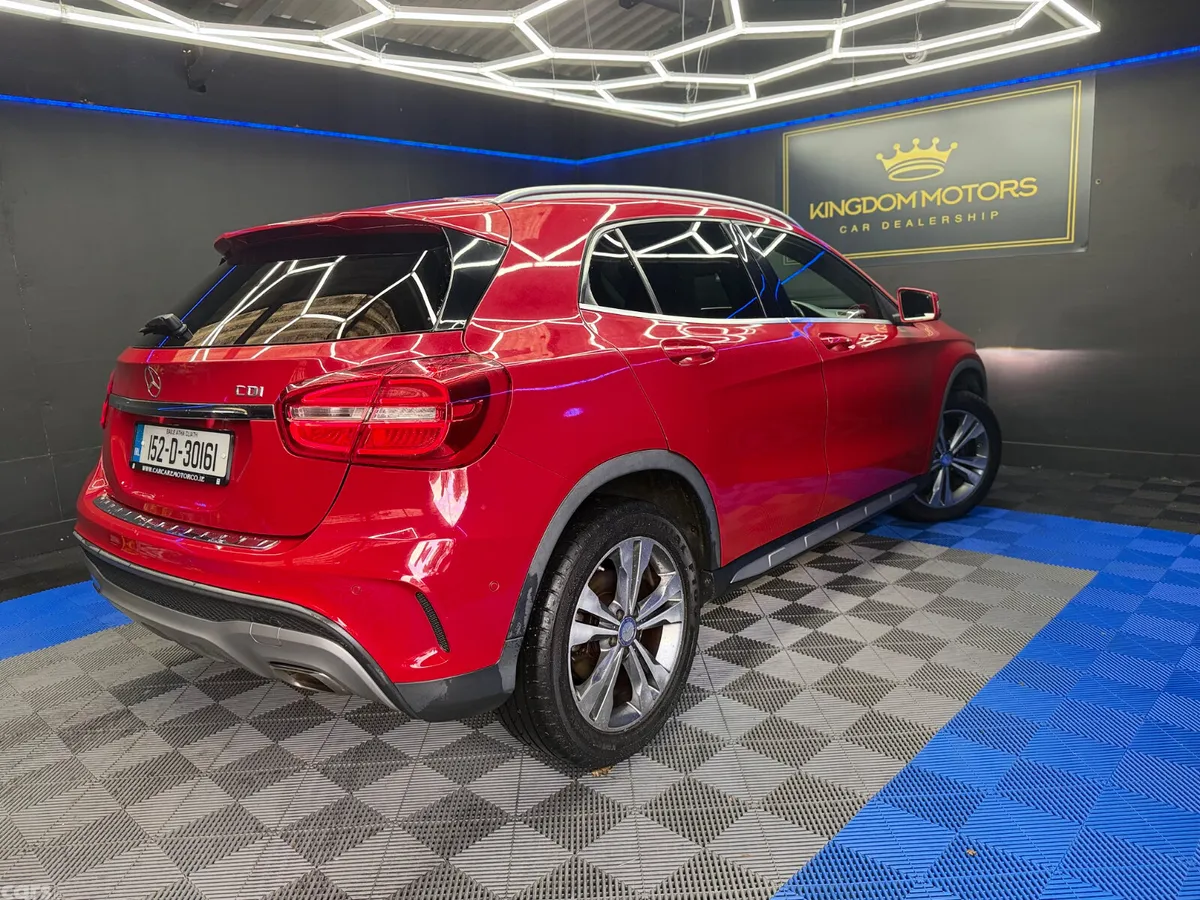 Mercedes-Benz GLA SUV, Diesel, 2015, Red