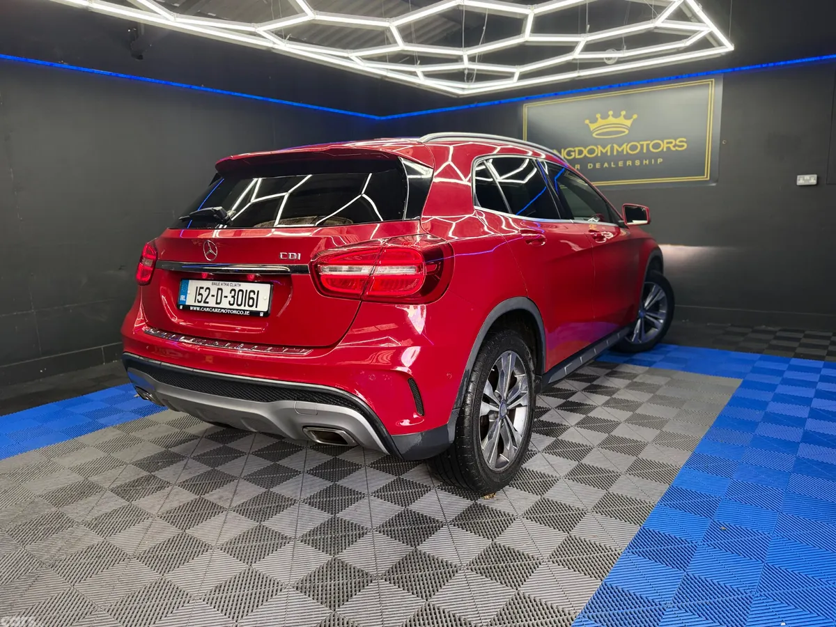 Mercedes-Benz GLA SUV, Diesel, 2015, Red