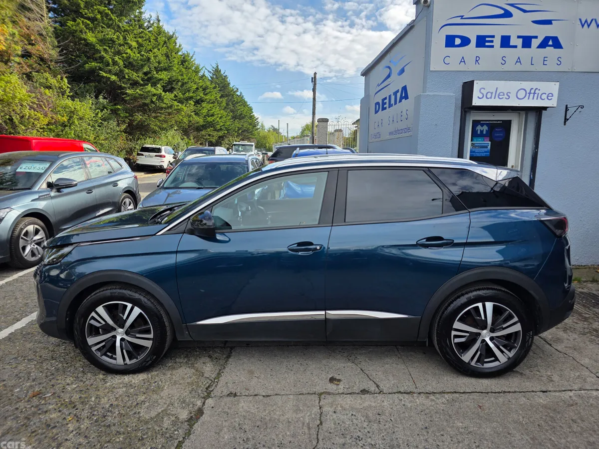Peugeot 3008 MPV, Diesel, 2022, Blue