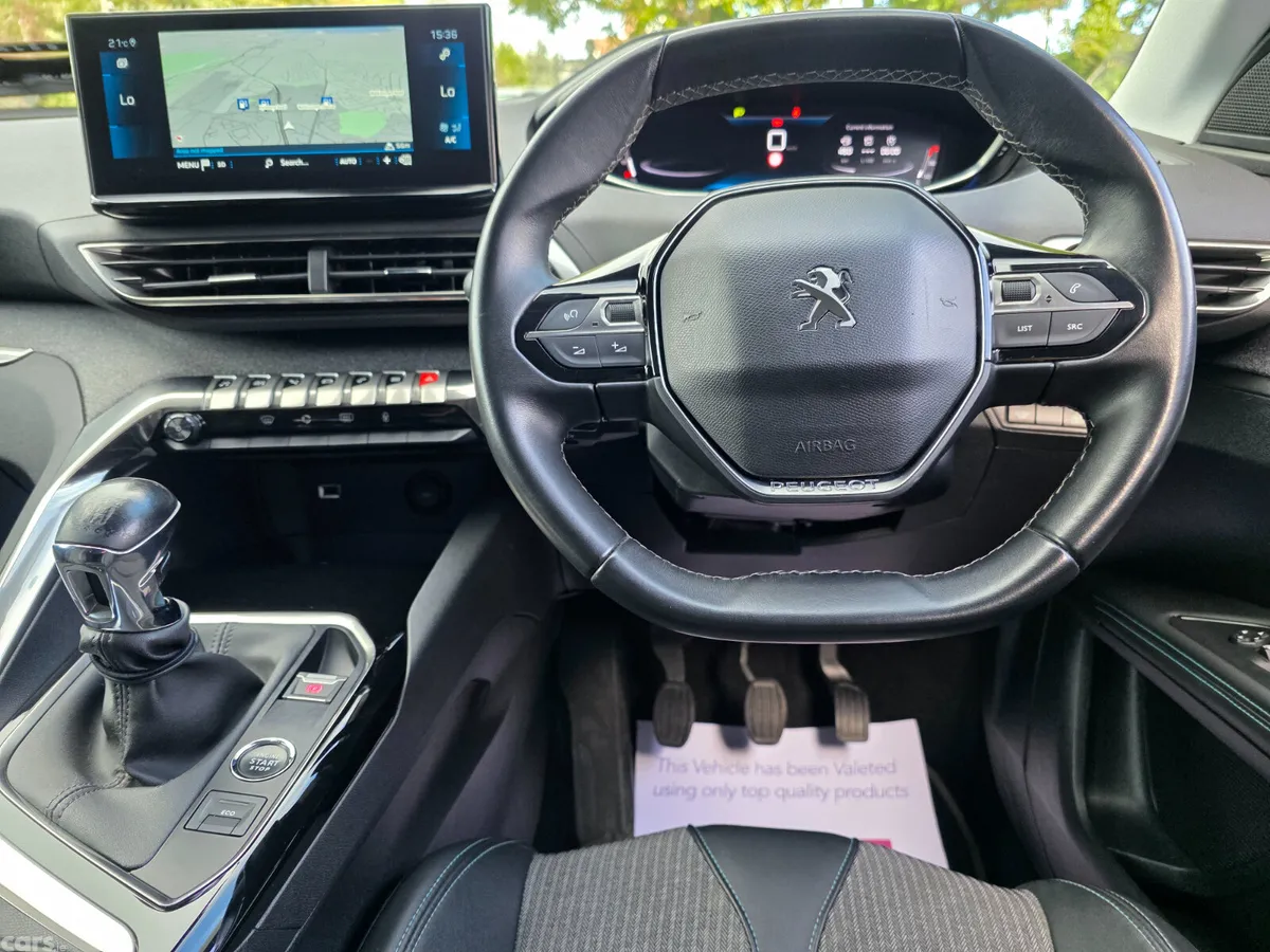 Peugeot 3008 MPV, Diesel, 2022, Blue