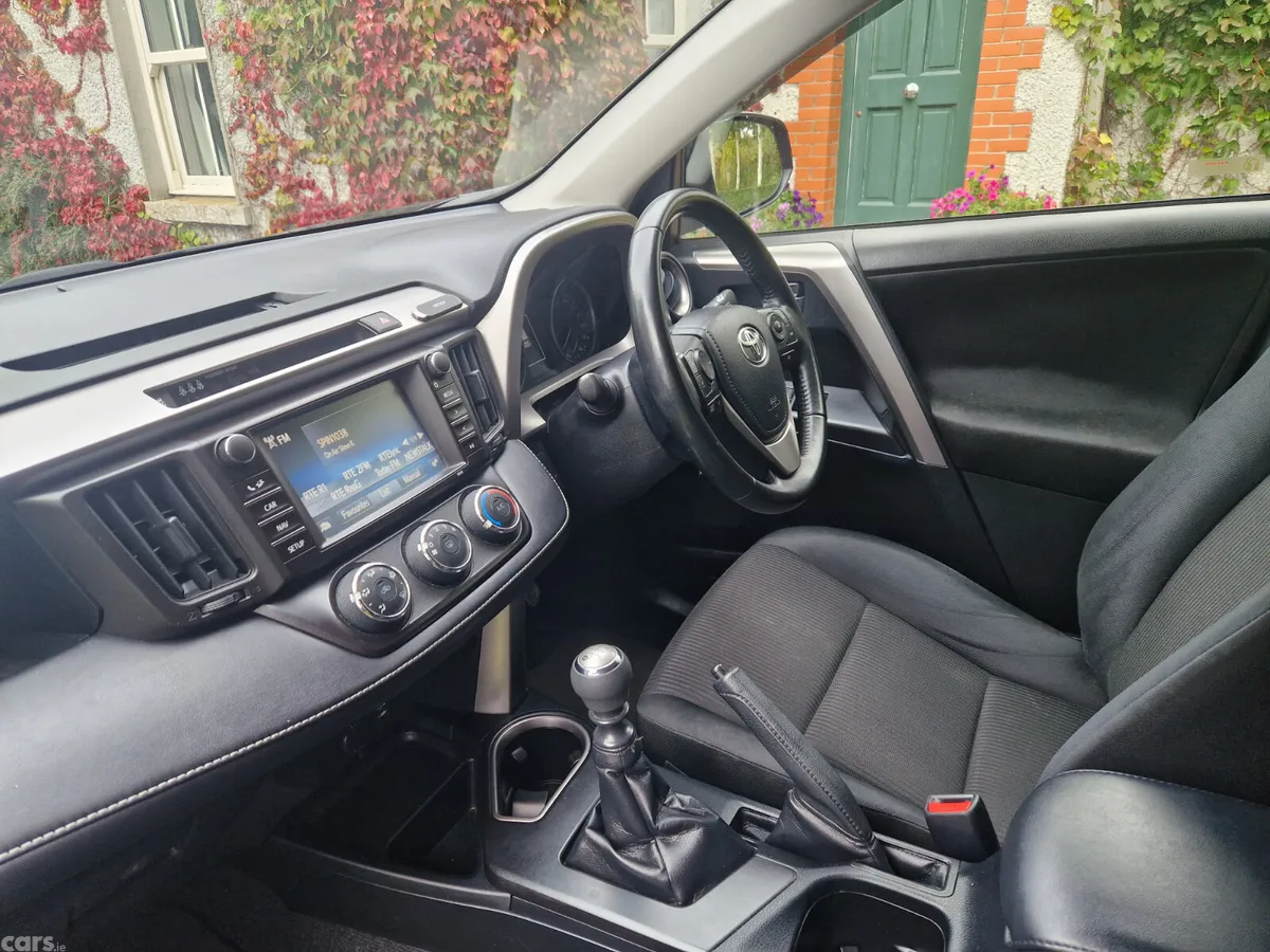 Toyota RAV4 SUV, Diesel, 2018, Grey