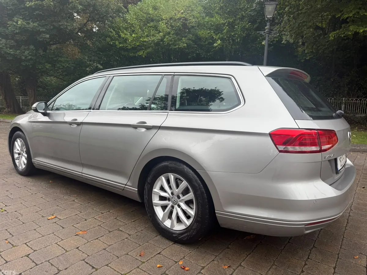 Volkswagen Passat Estate, Diesel, 2015, Silver