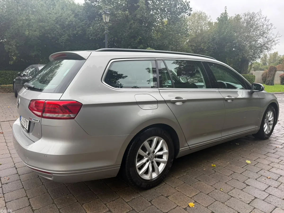 Volkswagen Passat Estate, Diesel, 2015, Silver