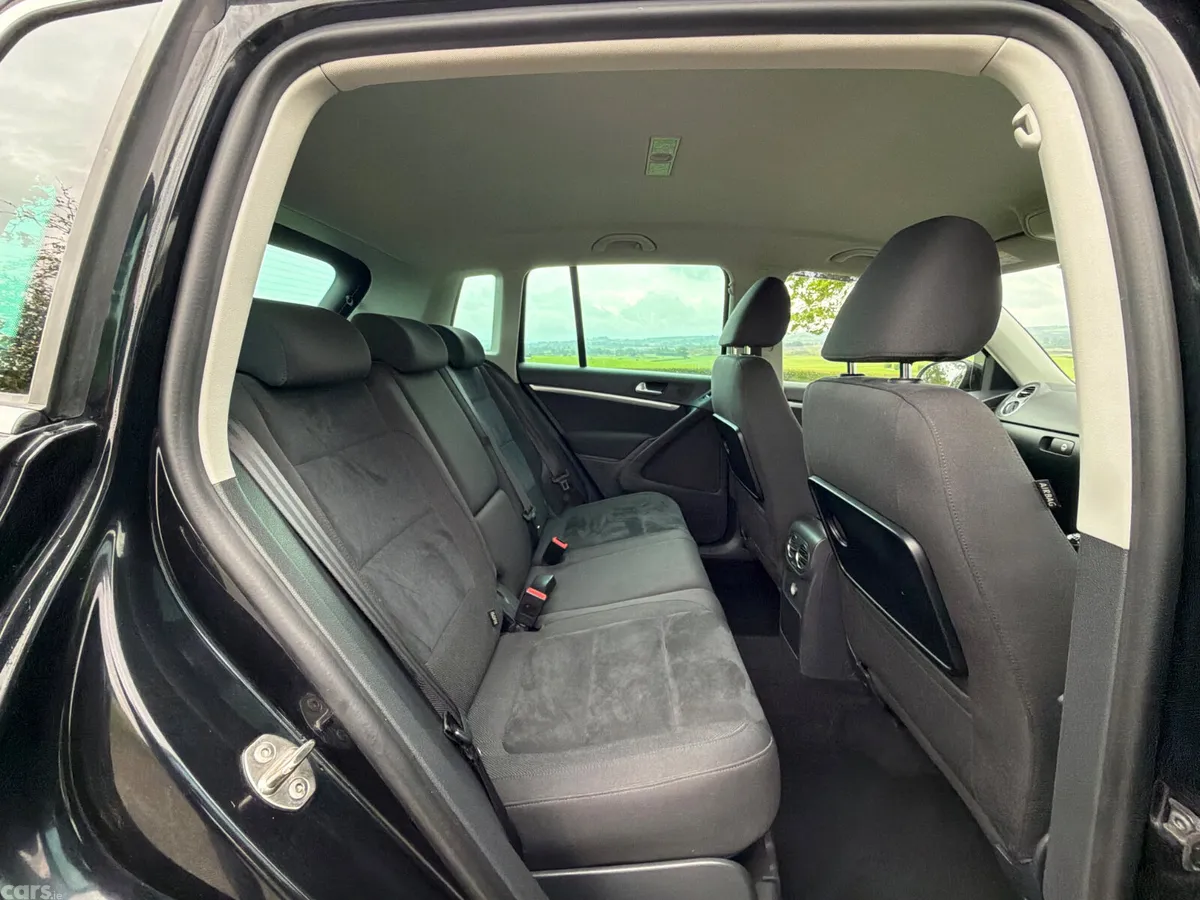 Volkswagen Tiguan SUV, Diesel, 2015, Black
