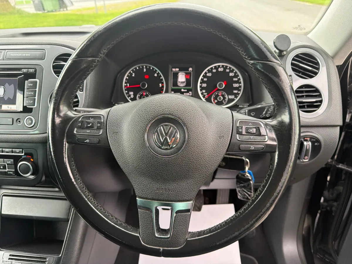 Volkswagen Tiguan SUV, Diesel, 2015, Black