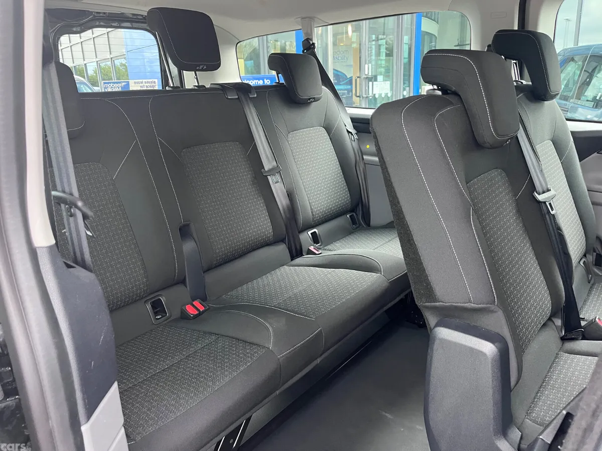 Ford Tourneo Custom MPV, Petrol Plug-in Hybrid, 2026, Grey