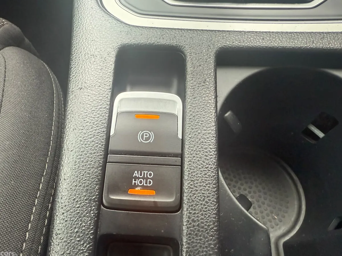 Volkswagen Passat Estate, Diesel, 2015, Silver