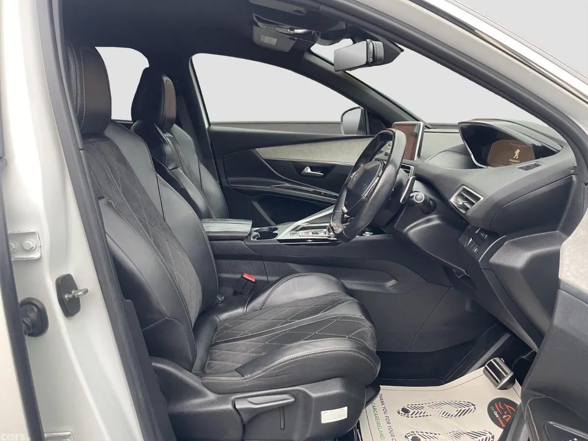 Peugeot 5008 SUV, Diesel, 2018, White