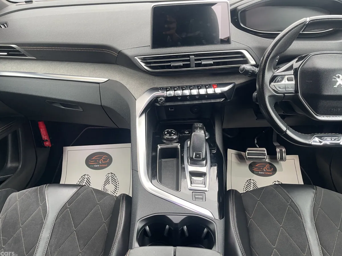 Peugeot 5008 SUV, Diesel, 2018, White