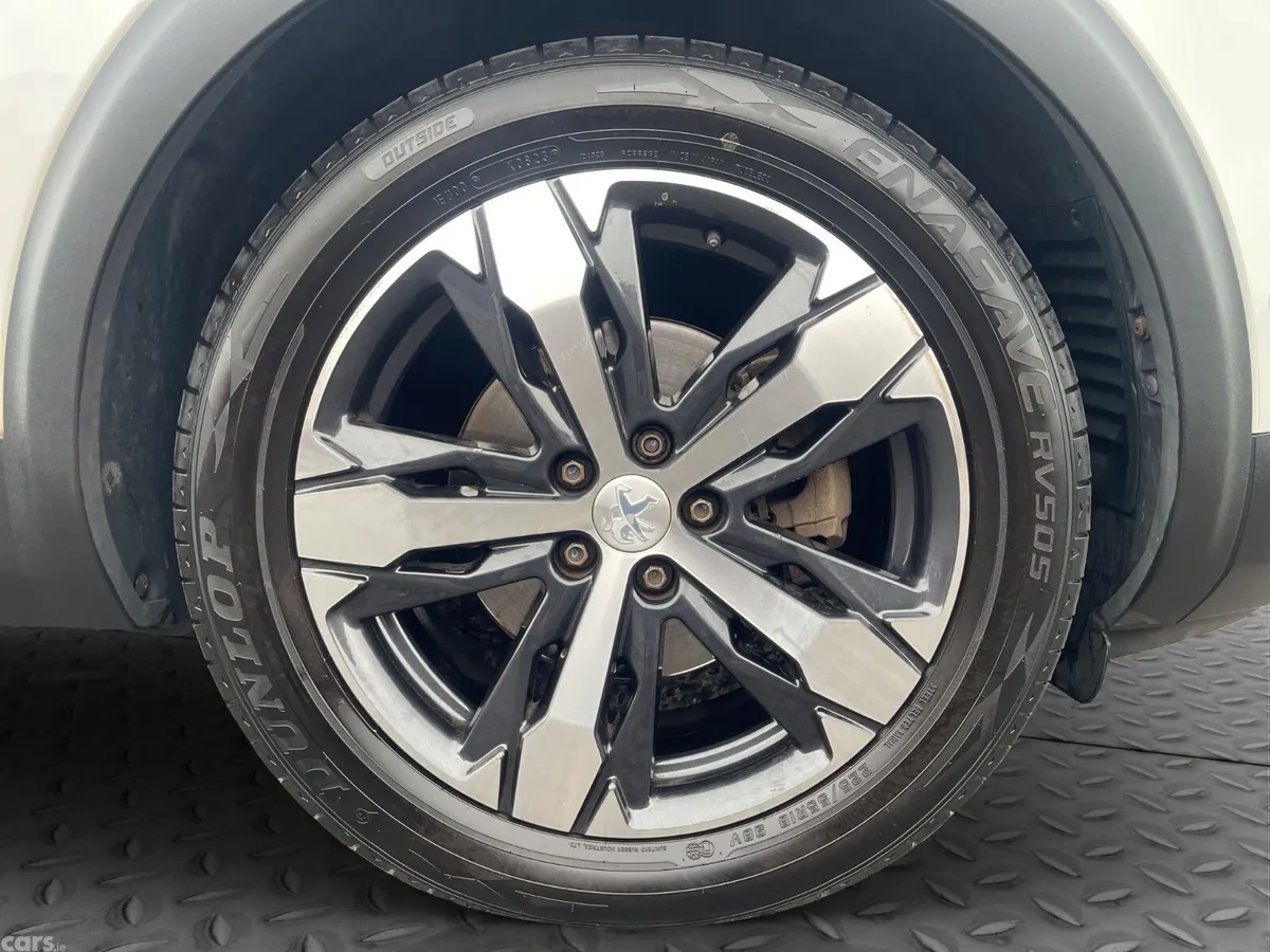 Peugeot 5008 SUV, Diesel, 2018, White