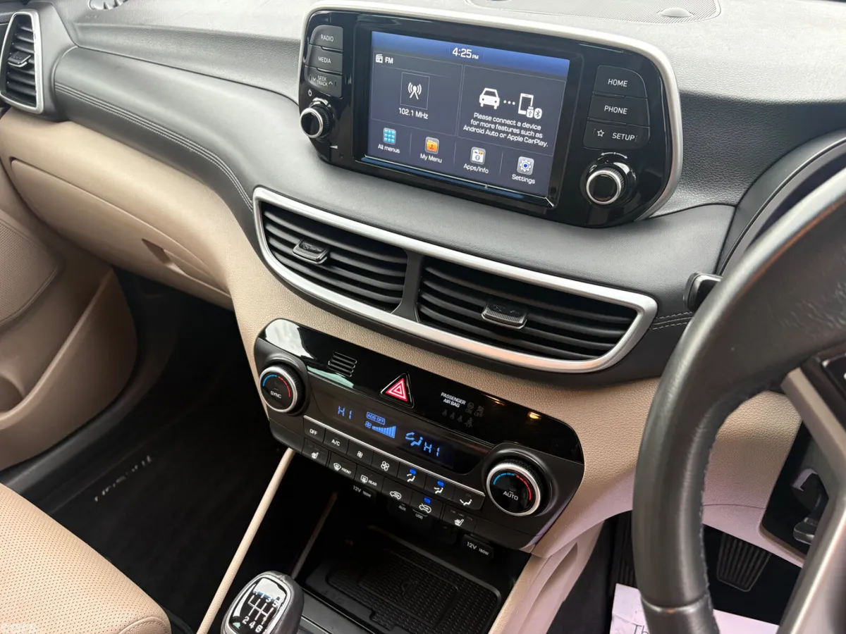 Hyundai Tucson SUV, Diesel, 2019, Blue