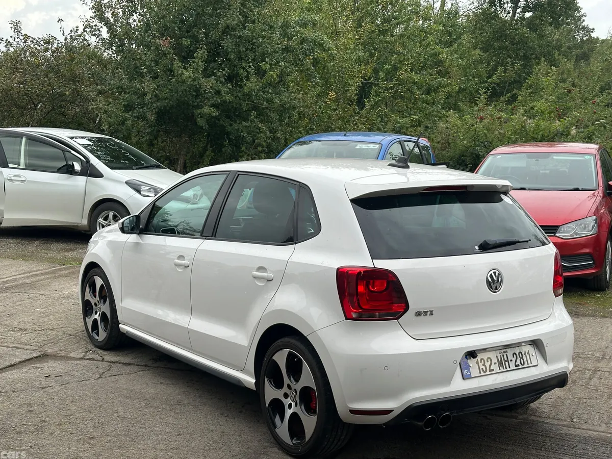 Volkswagen Polo Hatchback, Petrol, 2013, White