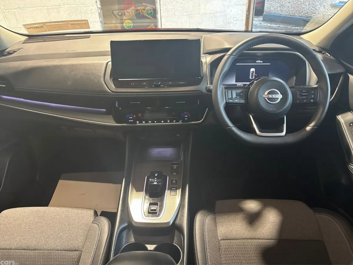 Nissan Qashqai MPV, Petrol Hybrid, 2026, Red