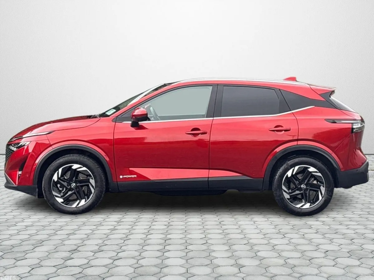 Nissan Qashqai MPV, Petrol Hybrid, 2026, Red