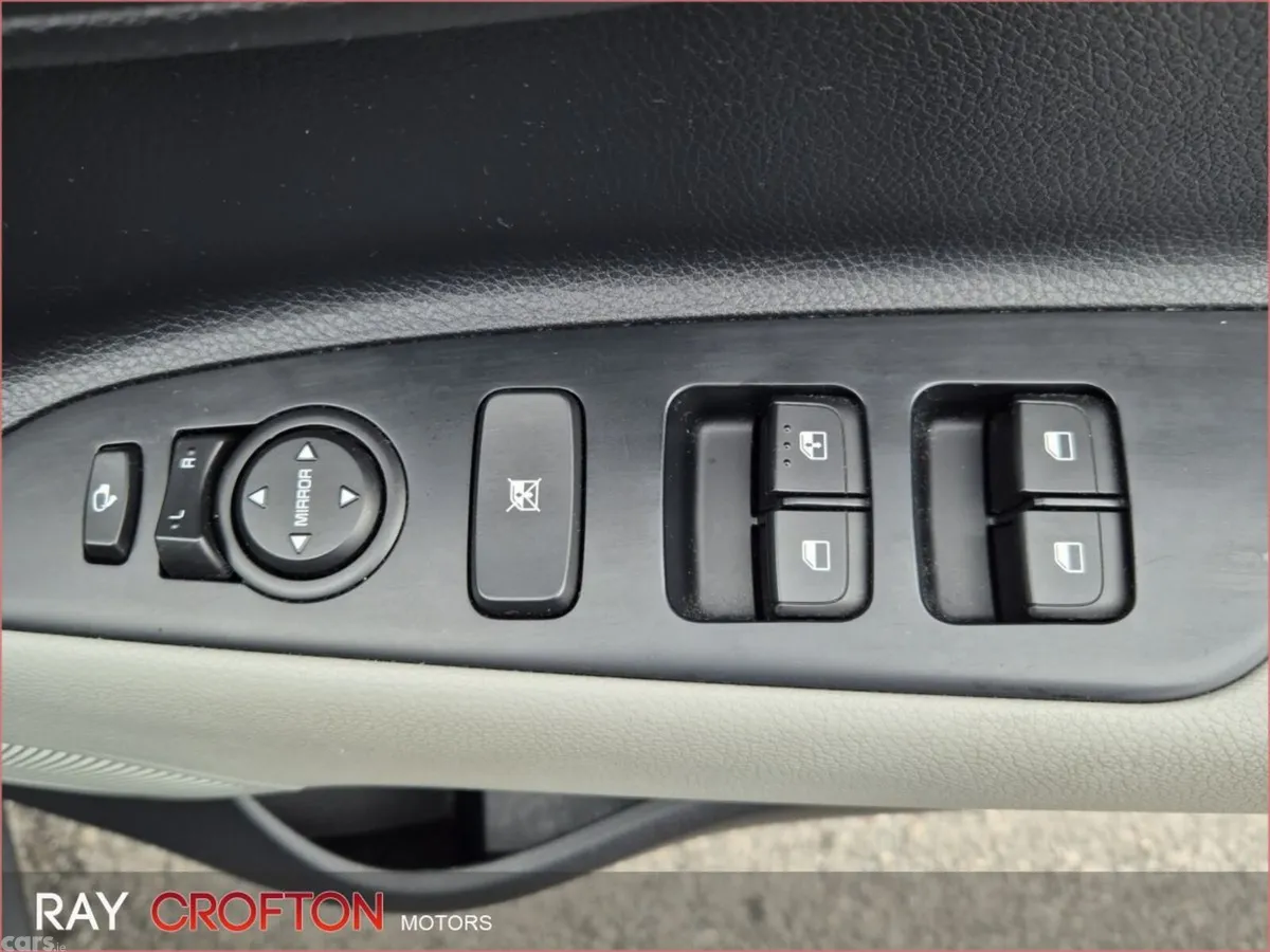 Kia Stonic Estate, Petrol, 2020, Grey
