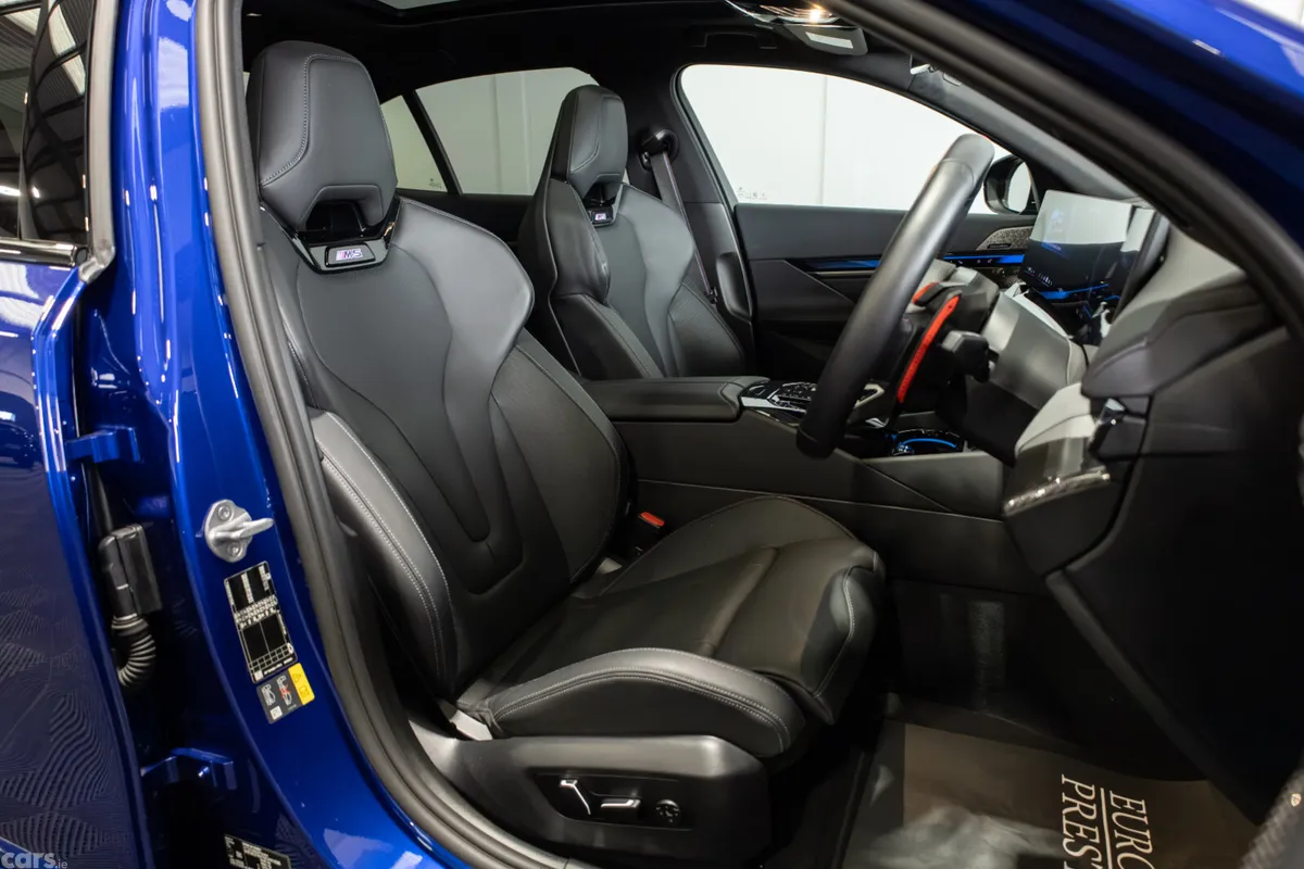 BMW M5 Saloon, Petrol Plug-in Hybrid, 2026, Blue