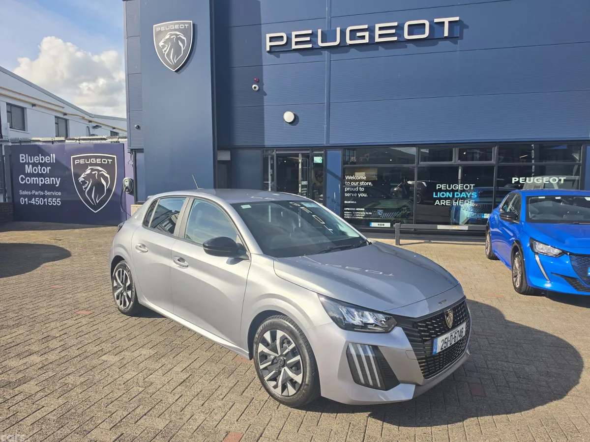 Peugeot 208 Hatchback, Petrol, 2025, Grey