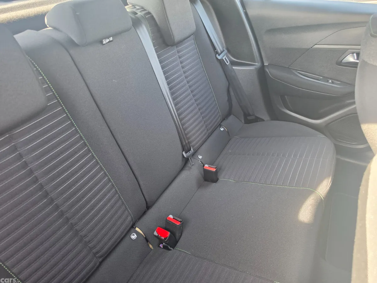 Peugeot 208 Hatchback, Petrol, 2025, Grey